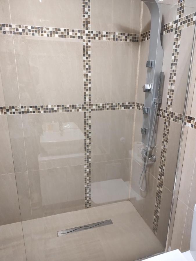 The Unique Apartment Rosu Екстер'єр фото
